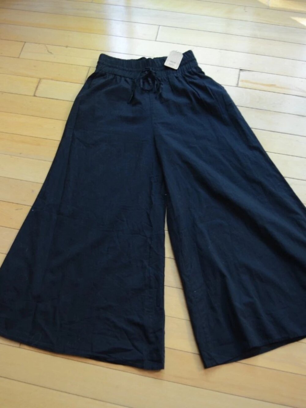Wide Leg Drawstring Women's Pants in Black